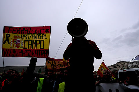 Spain farmers protest