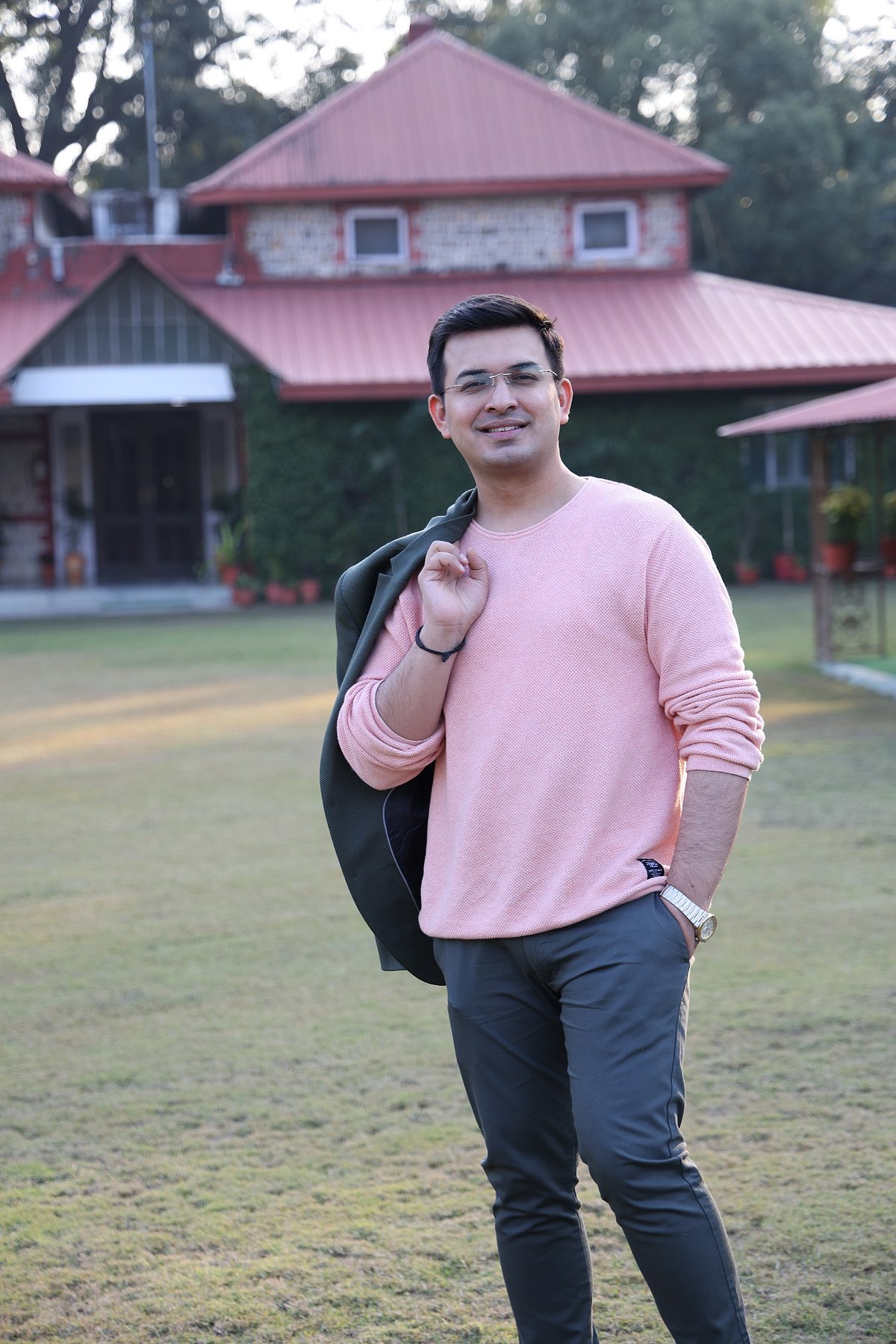 Shubhankar Mishra Becomes The First News Anchor To Launch A Digital Platform With NewsBook And Cricket Book