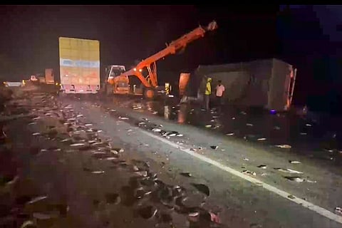 Live fish loaded lorry topples in Telangana