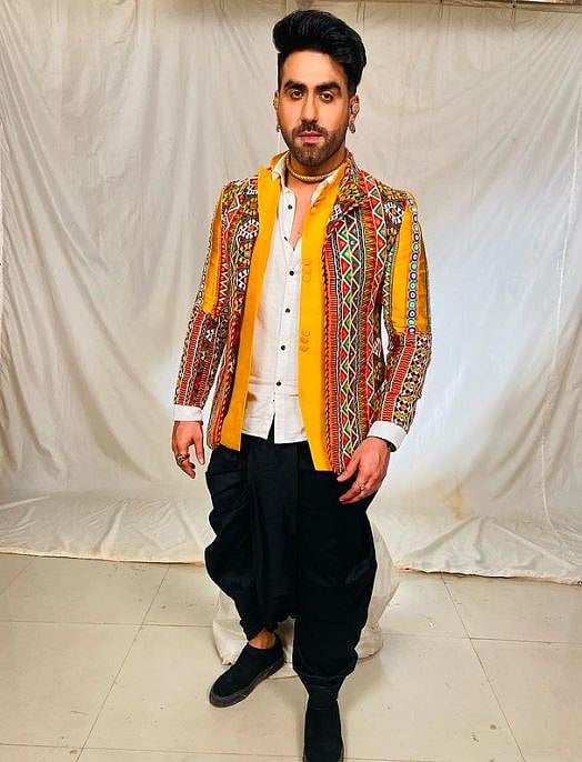 Instagram : Anuj Kohli