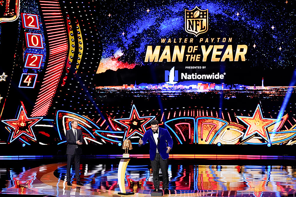 | Photo: AP/David J. Phillip : NFL Honours 2024