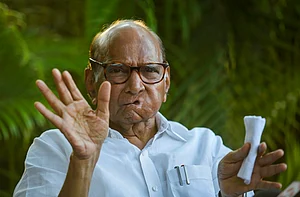 PTI : Sharad Pawar and allies finalize seat-sharing for upcoming Lok Sabha Polls