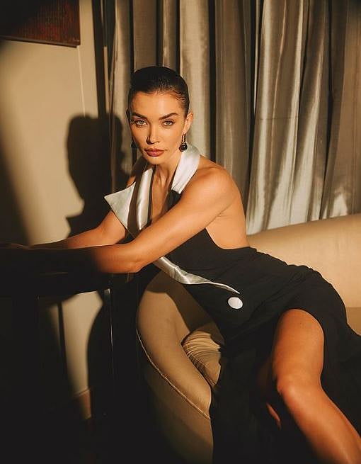 Instagram : Amy Jackson