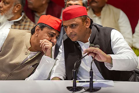 Guddu Jamali joins Samajwadi Party