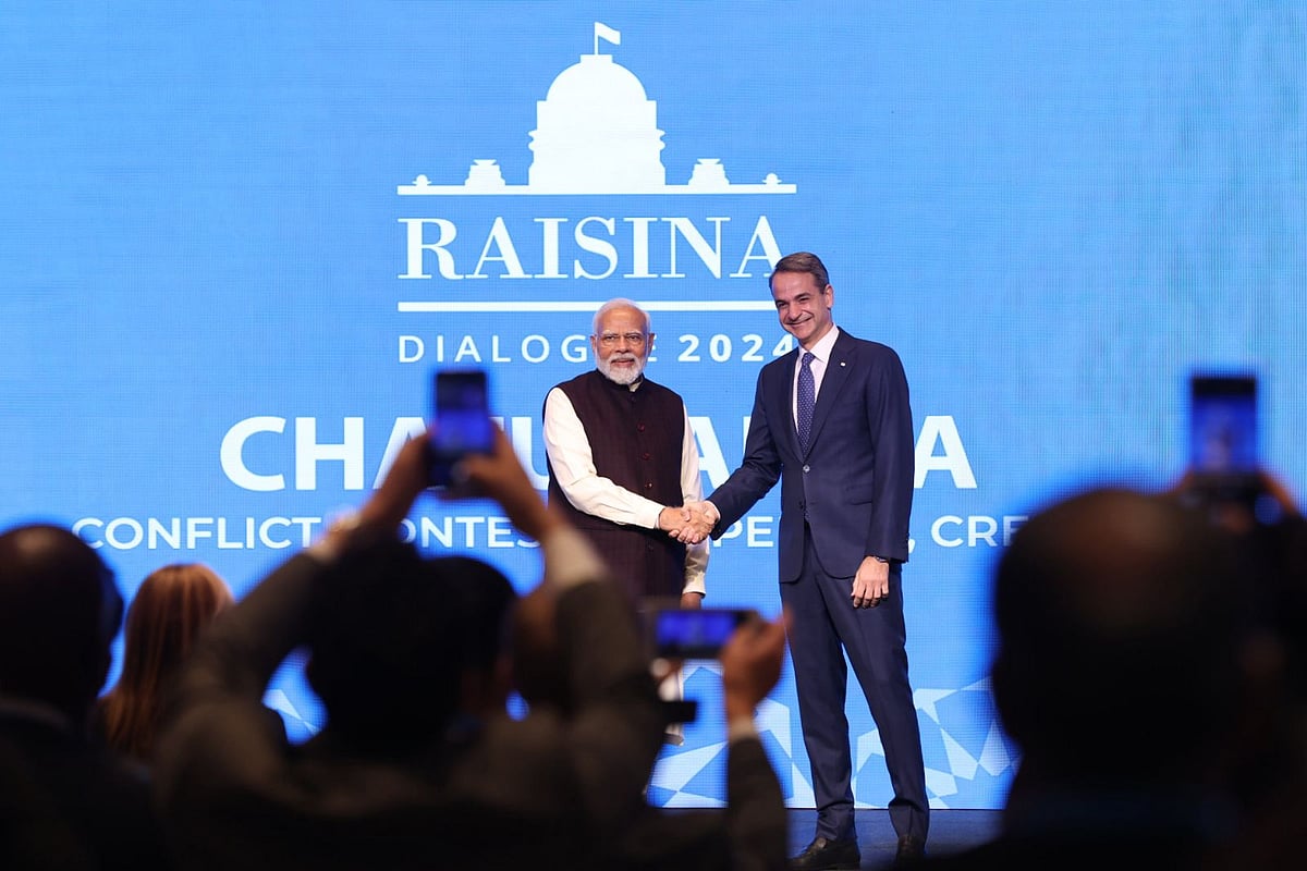 Twitter/@Raisina Dialogue : Narendra Modi and Greek PM Kyriakos Mitsotakis|