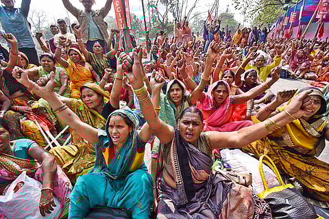 Mid-day meal workers protest