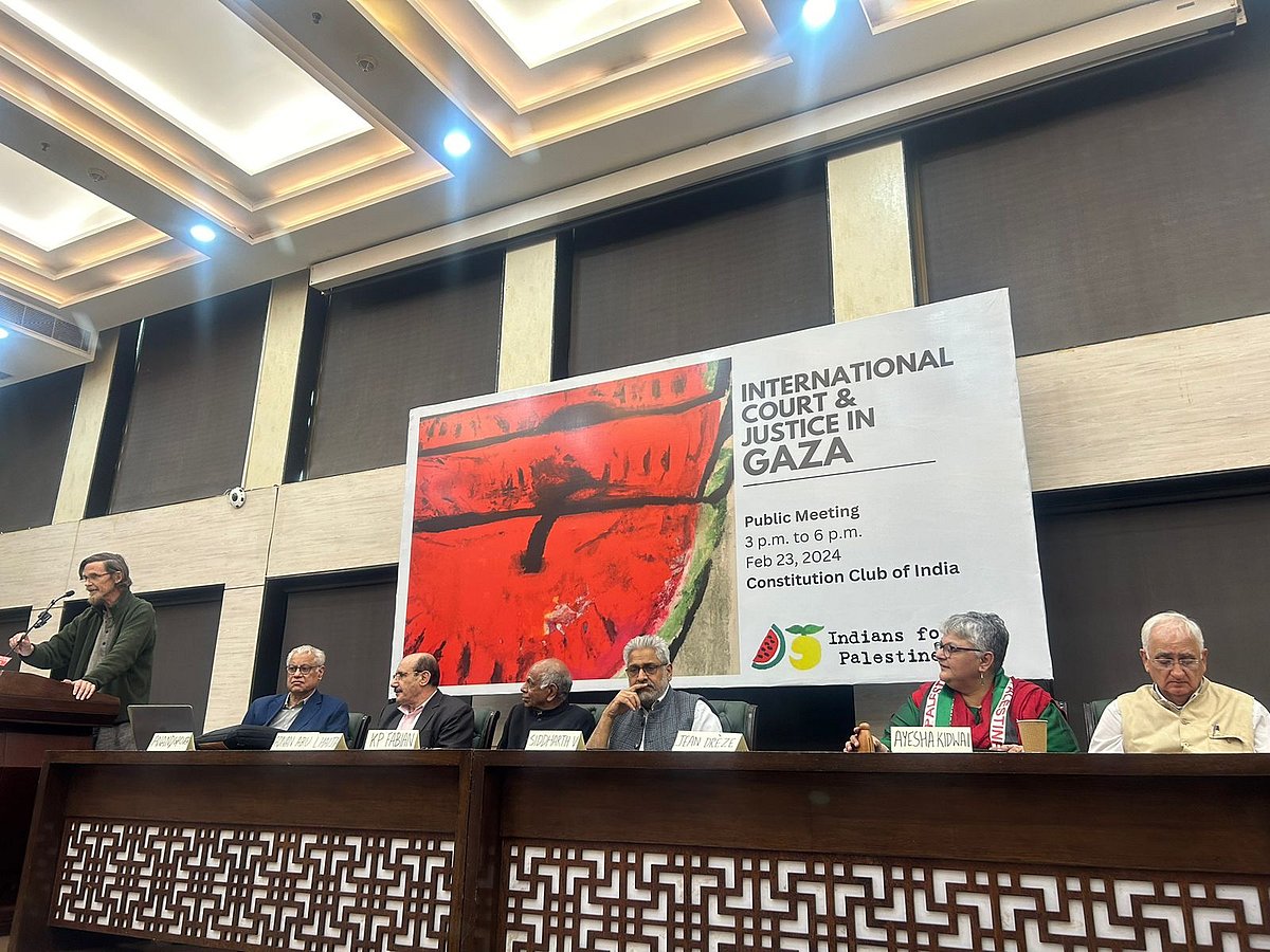 Senior journalist Siddharth Varadarajan, lawyer Anand Grover and others at the event, ‘International Court and Justice in Gaza’, in Delhi | - Outlook India