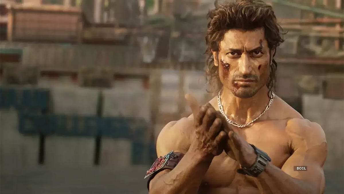 Instagram : Vidyut Jammwal