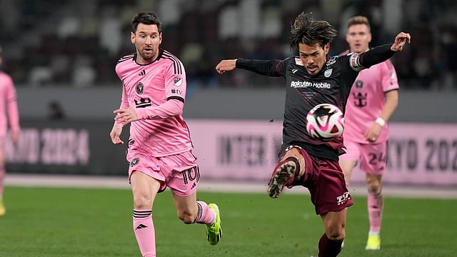 Lionel Messi Enters The Field But Inter Miami Lose To Vissel Kobe On Penalties - Match Report