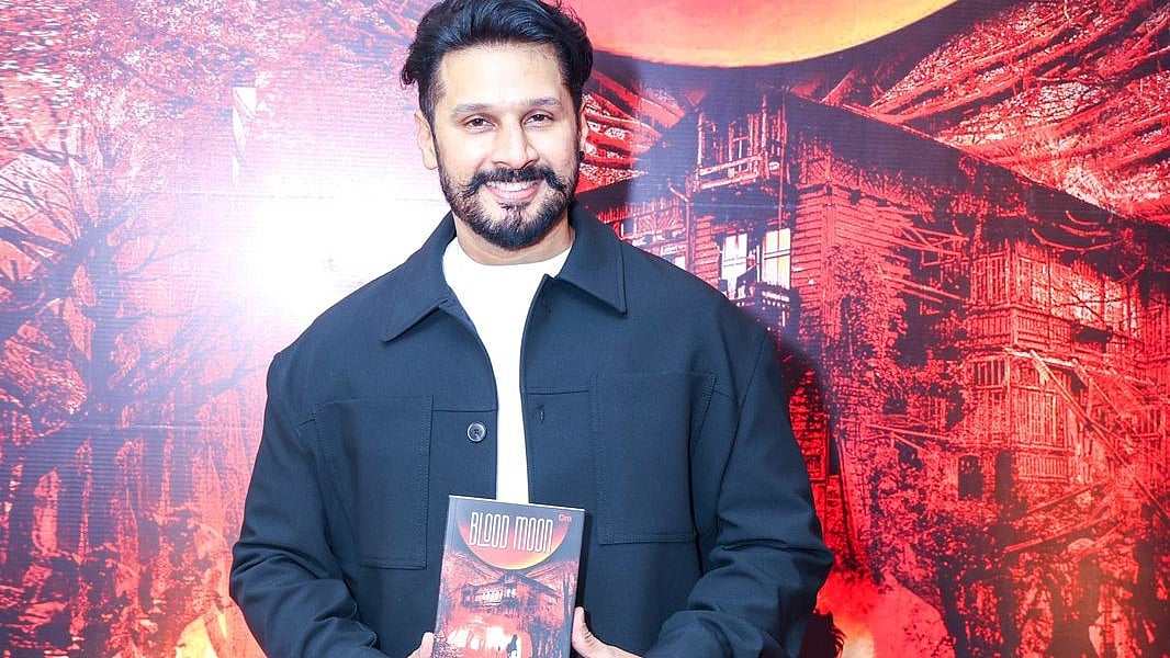 Instagram : Sohum P Shah