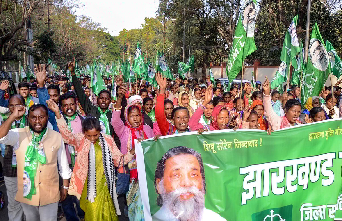 PTI : Jharkhand Mukti Morcha (JMM) supporters take out a march in support of their leader and Jharkhand Chief Minister Hemant Soren over ED team's reaching his New Delhi residence in connection with a money laundering case, in Ranchi, Monday, Jan. 29, 2024. (representational image)