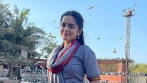 Instagram : Actress Neha Hasora