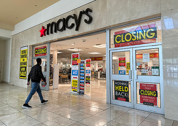Getty Images : Macy's Closing Stores
