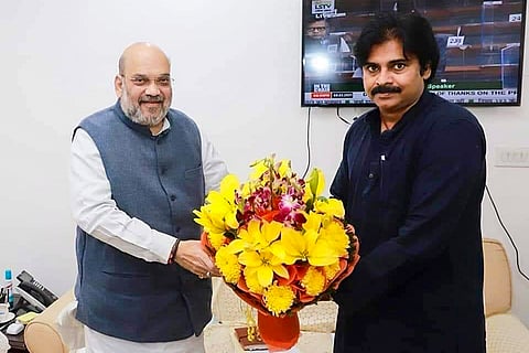 Pawan Kalyan meets Amit Shah