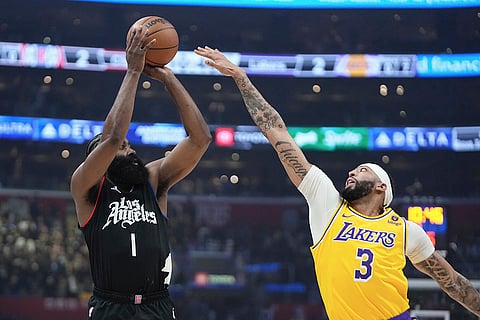 NBA 2023-24: Los Angeles Lakers vs Clippers