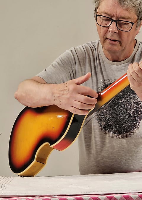 Paul McCartney's stolen Hofner bass found!