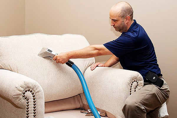 Expert Upholstery Cleaning in North Vancouver