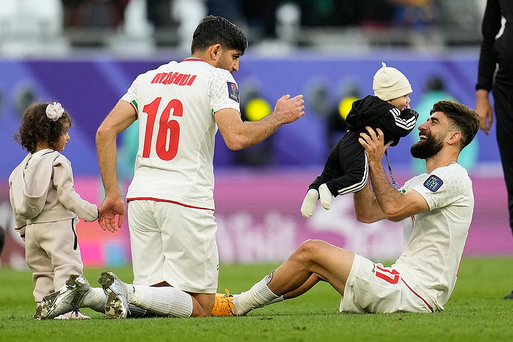 Photo: AP/Aijaz Rahi : AFC Asian Cup 2023: IR Iran vs Japan