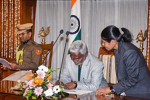 Oath ceremony of Champai Soren as Jharkhand CM
