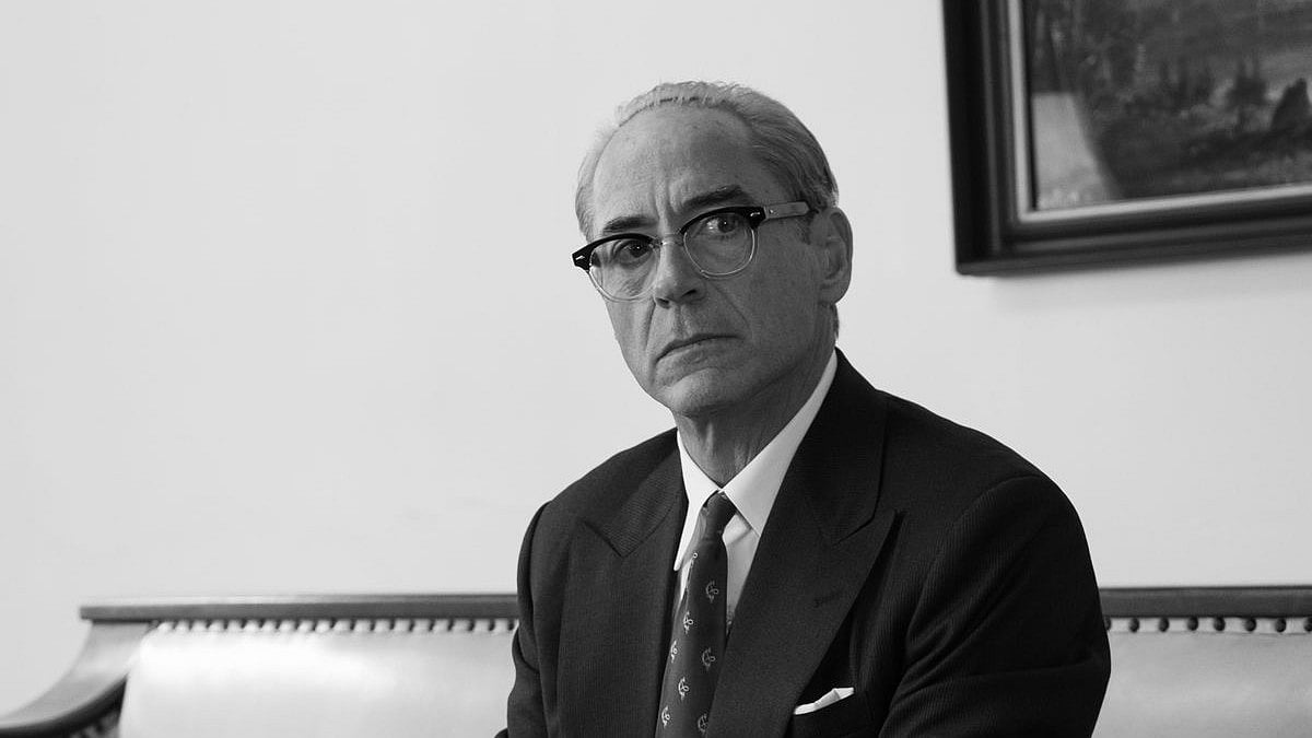 Facebook : Robert Downey Jr in 'Oppenheimer'