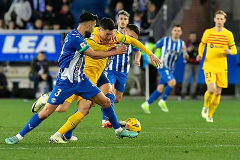 La Liga: FC Barcelona Beat Alaves