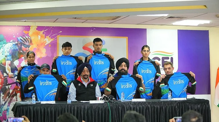 Asian Track Cycling Championship is being organised at New Delhi's Indira Gandhi Indoor Complex. - Photo Courtesy: X/ @the_bridge_in