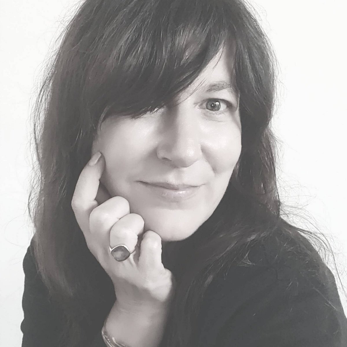 X/@RSF_inter : French journalist Vanessa Dougnac |