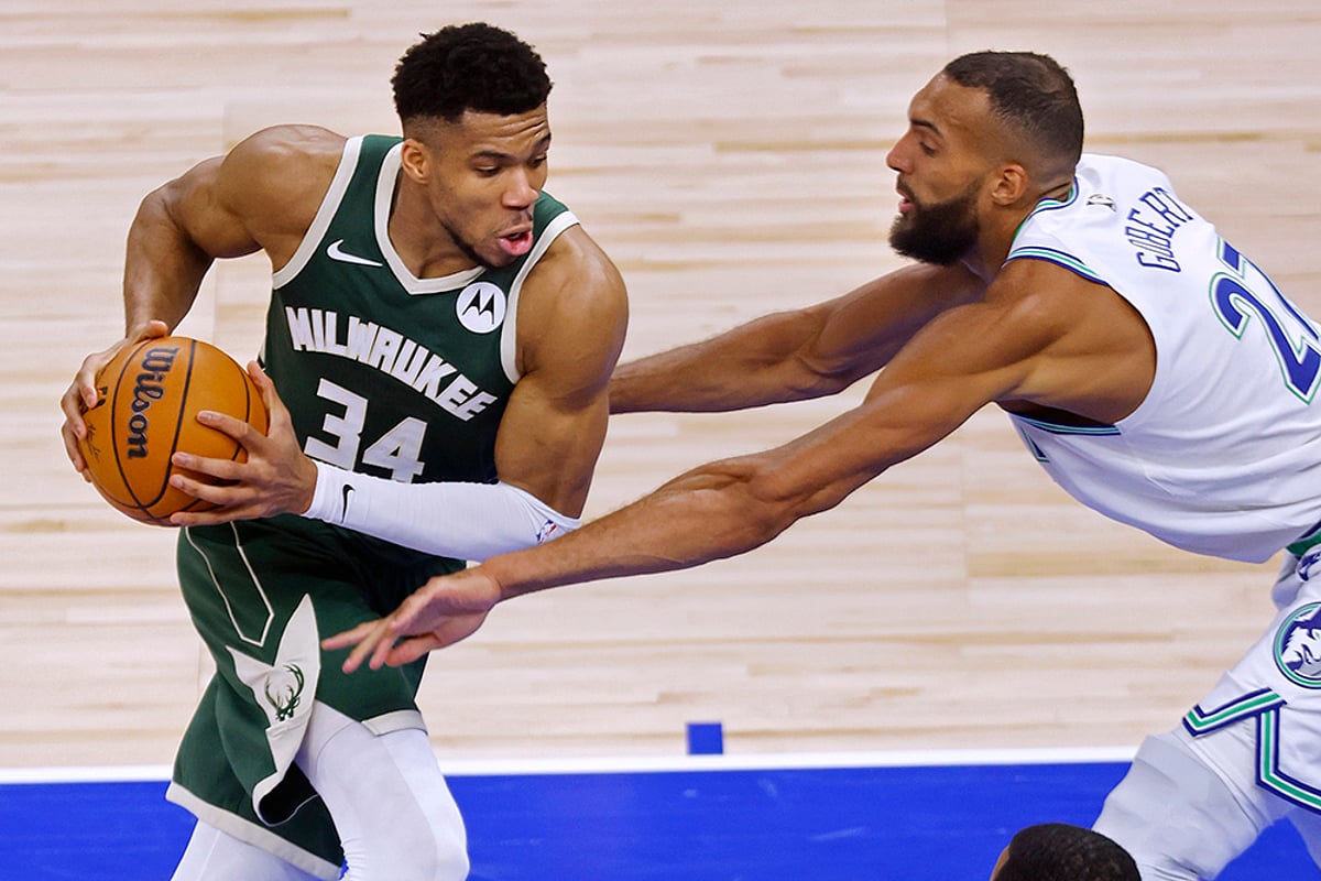NBA: Giannis Antetokounmpo Takes Milwaukee Bucks To Win Over Minnesota Timberwolves