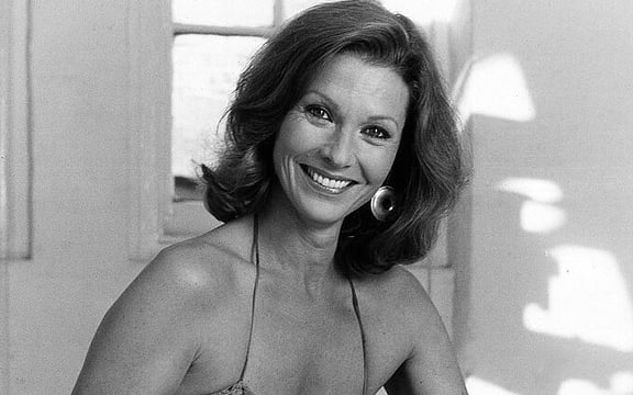 Pamela Salem Dies At 80: ‘James Bond’ And ‘Doctor Who’ Star Passes Away