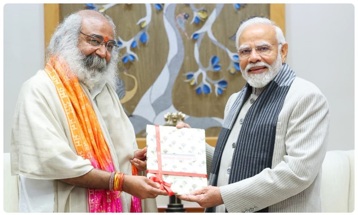 X/@AcharyaPramodk : Acharya Pramod Krishnam met PM Modi on February 19 days before he was expelled from Congress Party