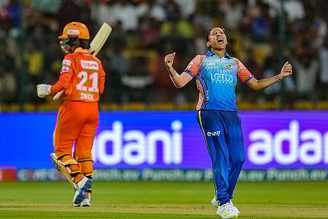 WPL 2024: Mumbai Indians vs Gujarat Giants