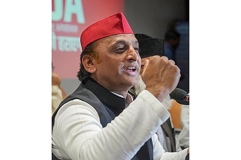 Akhilesh Yadav addressing media