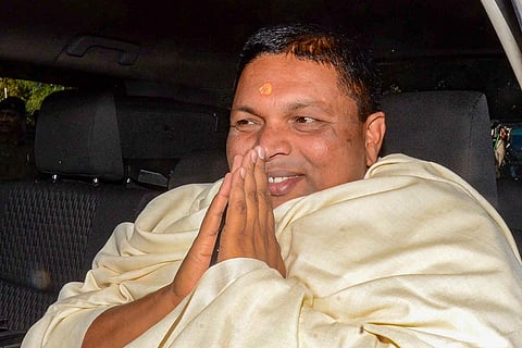 Basant Soren, others take oath as minister in Ranchi