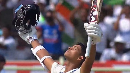 X/mufaddal_vohra : Batter Yashasvi Jaiswal celebrates his ton.
