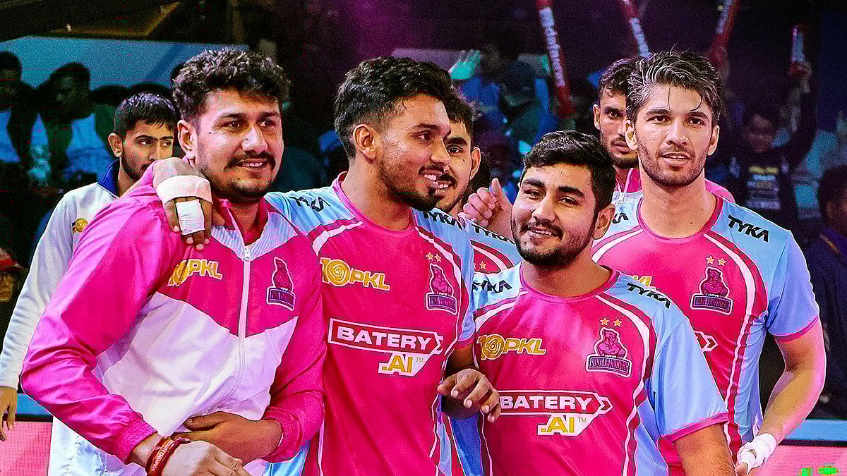 X/ @ProKabaddi : Jaipur Pink Panthers players celebrating after qualifying for the semifinals in PKL 2023-24.