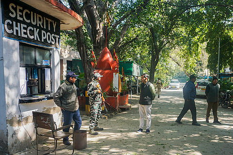 ED raids premises of Kejriwal's PS