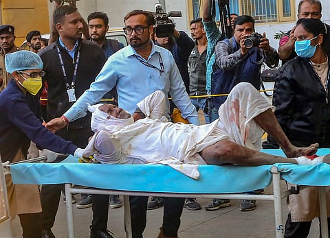 Injured peeple were rescued from the site of explosion at Harda firecracker factory in Madhya Pradesh|