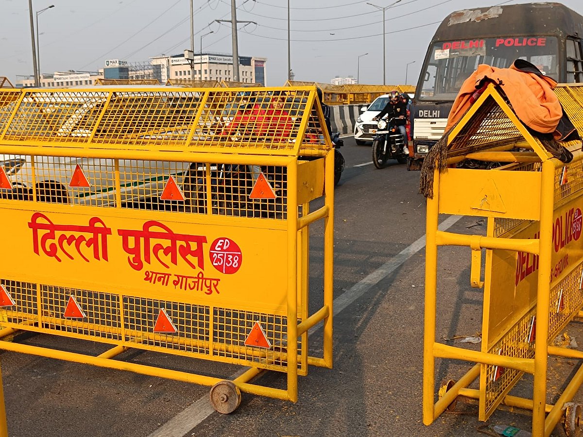 Suresh K Pandey/Outlook India : Punjab-Haryana Borders Sealed Ahead of Farmers' March | 