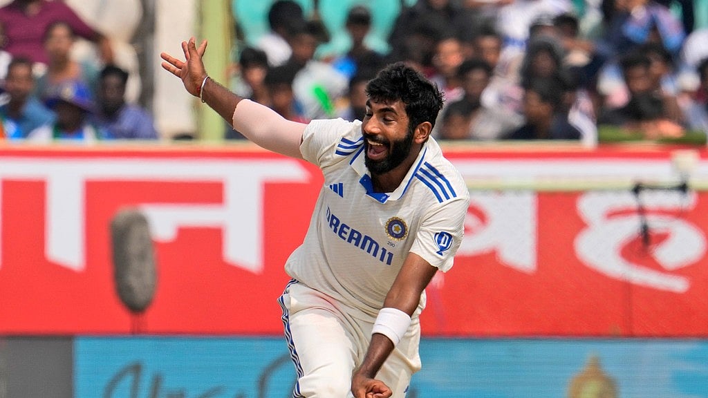 (AP Photo/Manish Swarup) : India's Jasprit Bumrah celebrates the wicket of England's Jonathan Bairstow on the fourth day of the second cricket test match between India and England in Visakhapatnam, India, Monday, Feb. 5, 2024. 