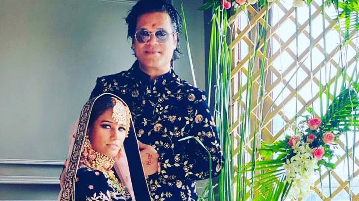 Instagram : Poonam Pandey, Sam Bombay