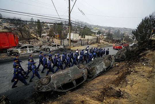 Chilean Navy Aids Villa Independencia, El Olivar Devastated By Vina Del Mar Forest Fires, Over A Hundred Lives Lost