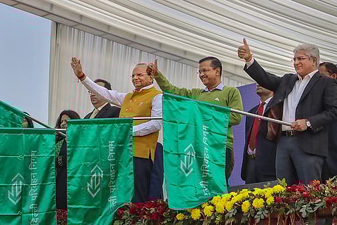 350 electric buses launched by Delhi Govt