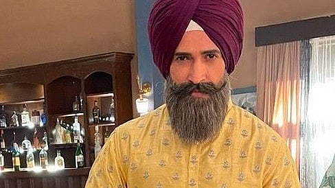 Instagram : Karan Sharma