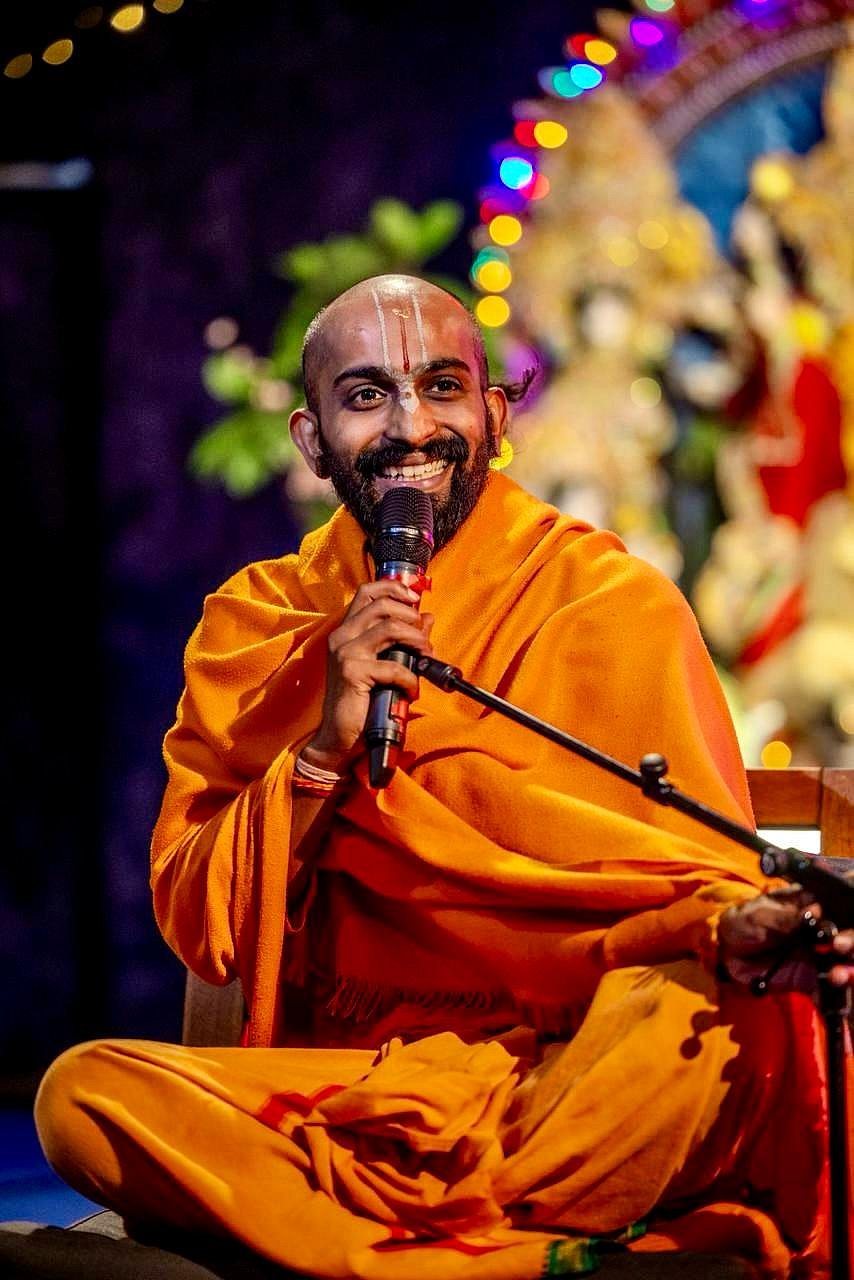 Illuminating Paths: The Spiritual Journey of Swami Chidananda