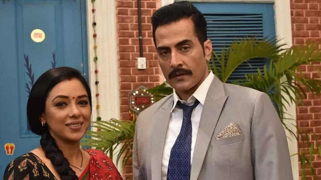 Koimoi : Sudhanshu Pandey, Rupali Ganguly