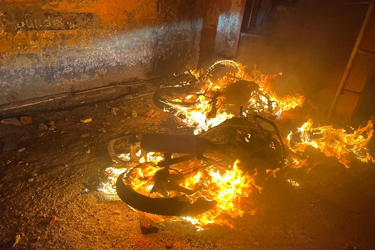 Violence Erupts In Uttarakhand's Haldwani After Demolition Drive On Madrasa | In Pics