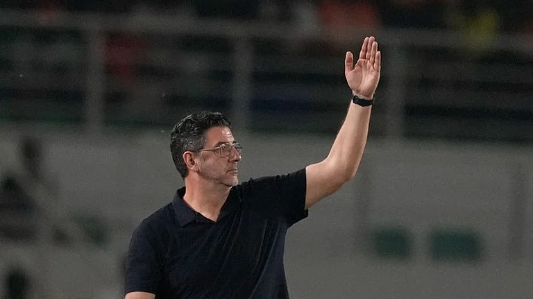 Egypt's former head coach Rui Vitoria gestures during the African Cup of Nations Round of 16 football match between Egypt and DR Congo. - AP Photo/Sunday Alamba