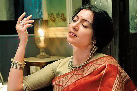 Screengrabs from Satyanweshi