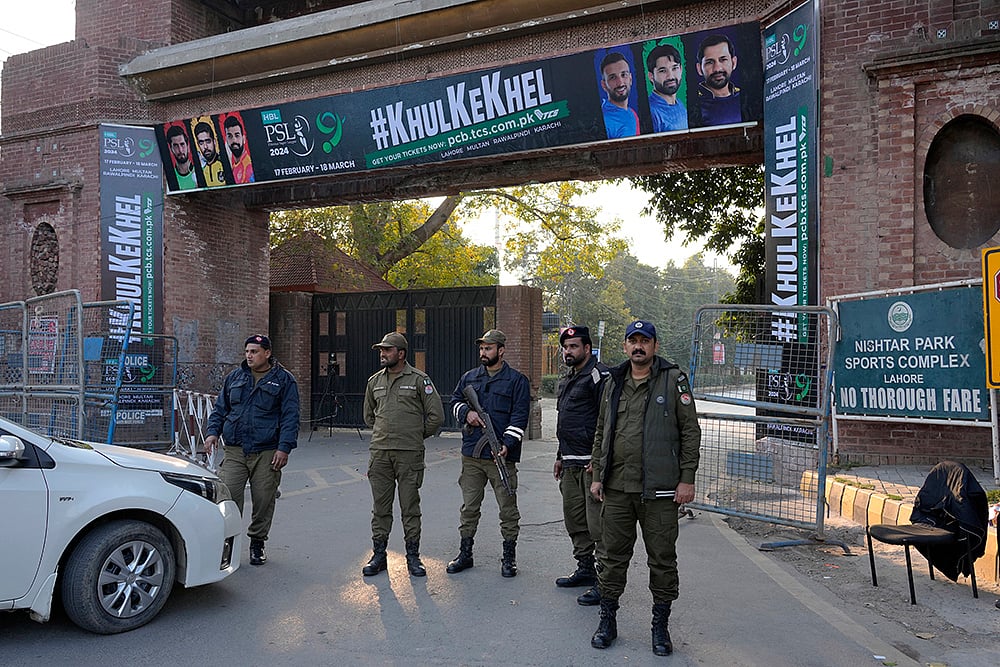 | Photo: AP/K.M. Chaudary : Pakistan Super League