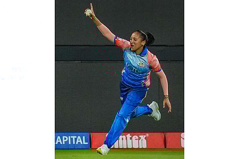 WPL 2024: Mumbai Indians vs Gujarat Giants